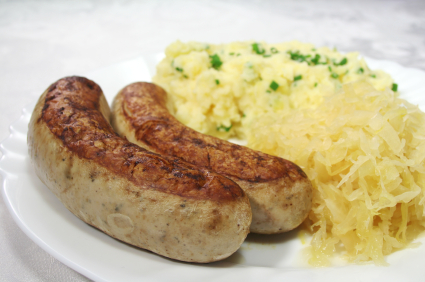 sauerkraut-bratwurstxs.jpg