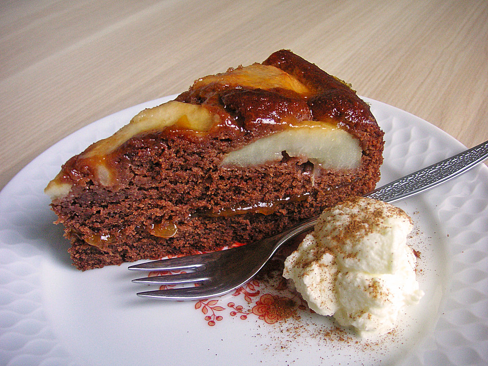 chocolate pear cake