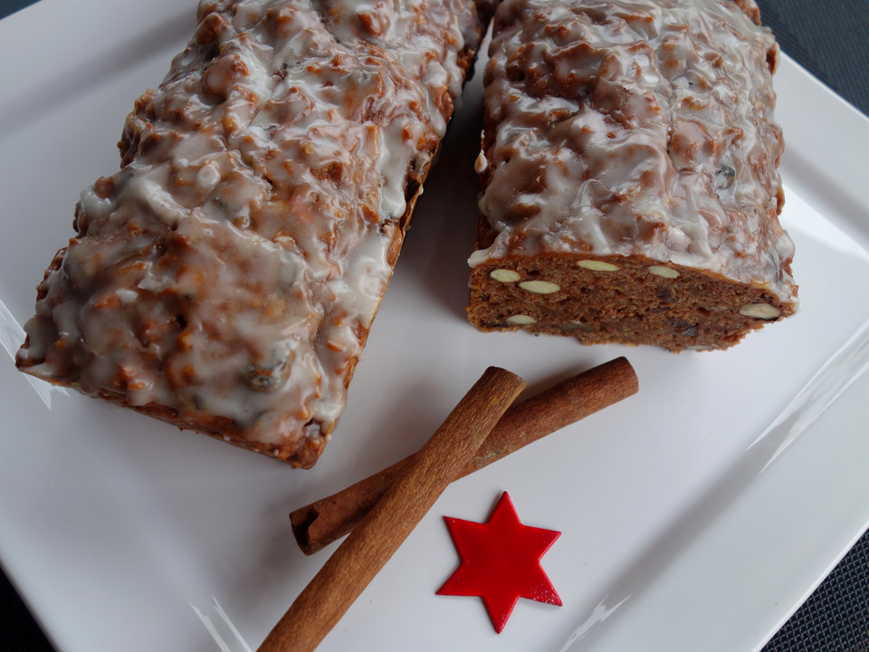 holiday apple bread