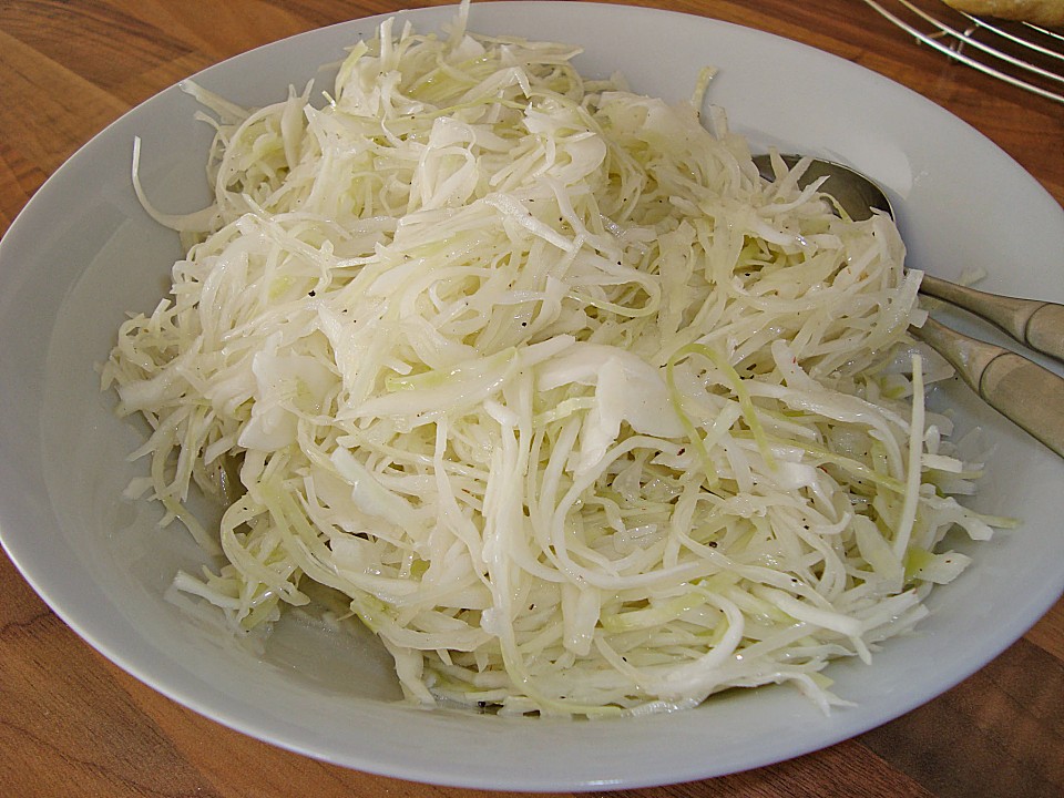 simple german cabbage salad