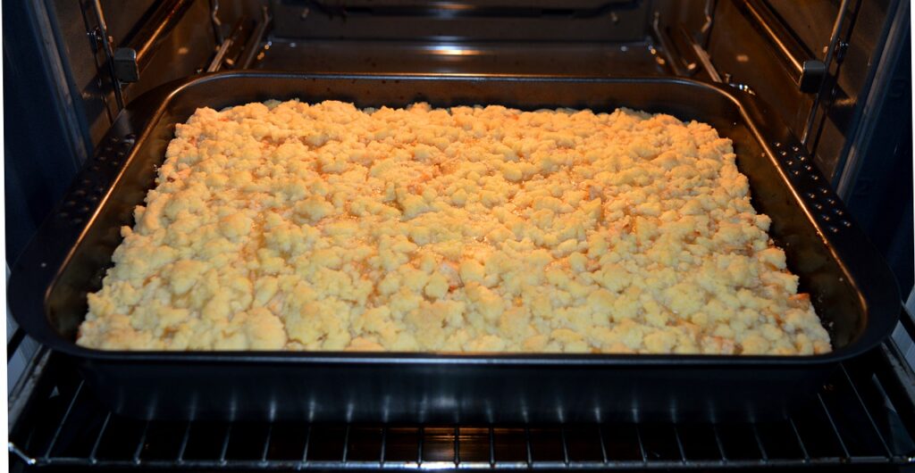 apple streusel cake