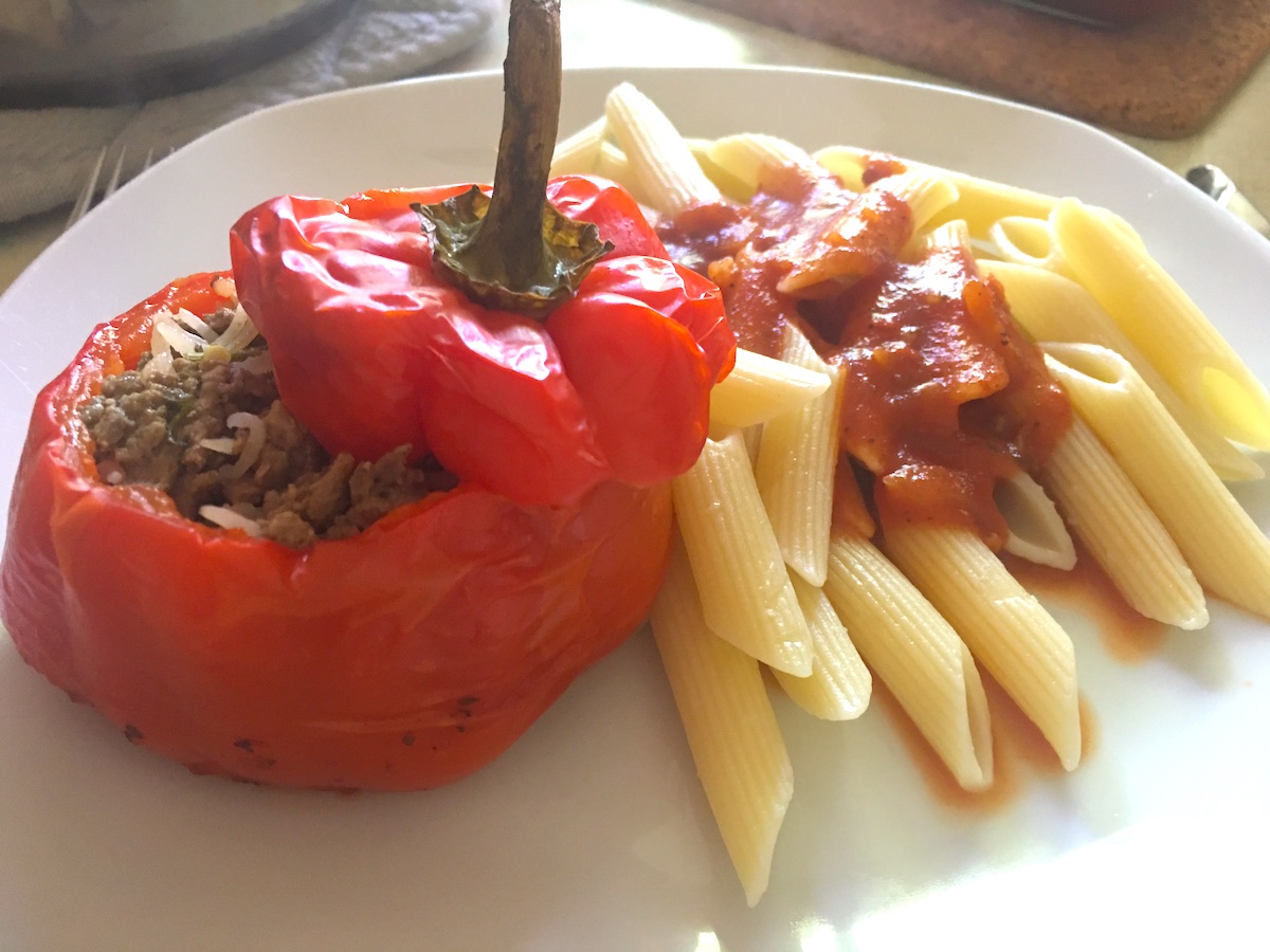 german-stuffed-peppers-or-filled-pepper-with-meat