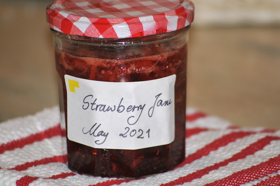 german strawberry jam