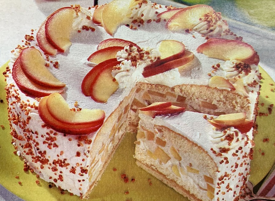 german apple hazelnut cake